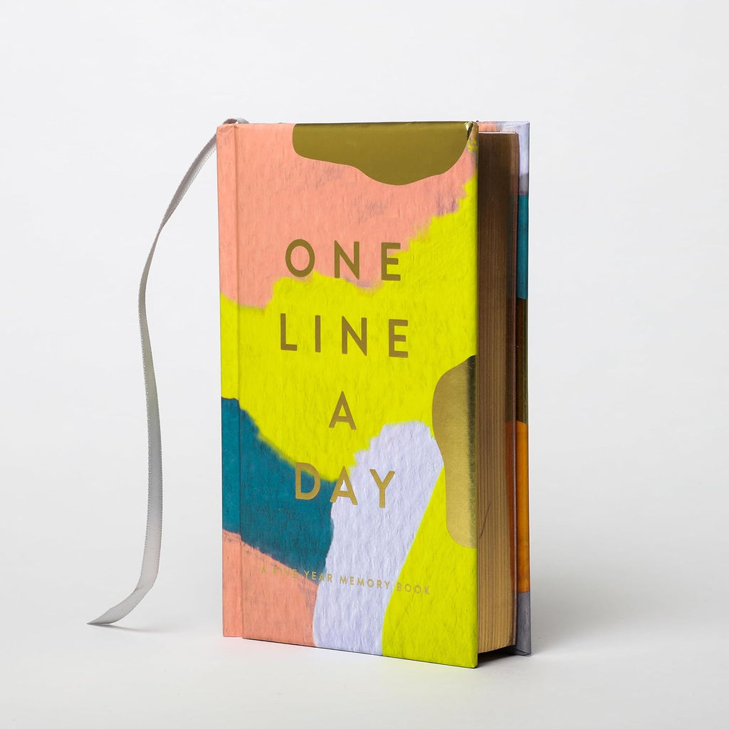Modern One Line a Day: a Five-Year Memory Book