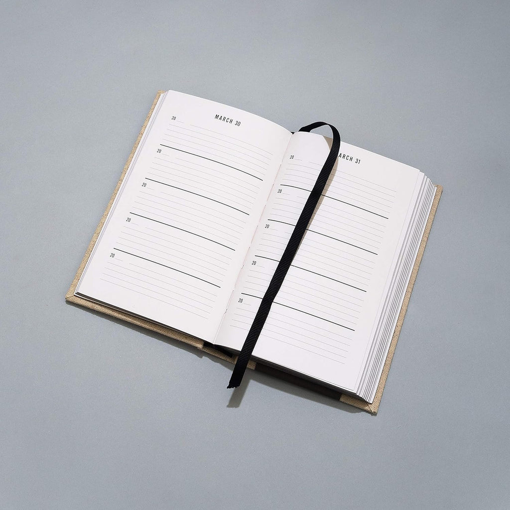 Canvas One Line a Day: a Five-Year Memory Book (Yearly Memory Journal and Diary, Natural Canvas Cover)